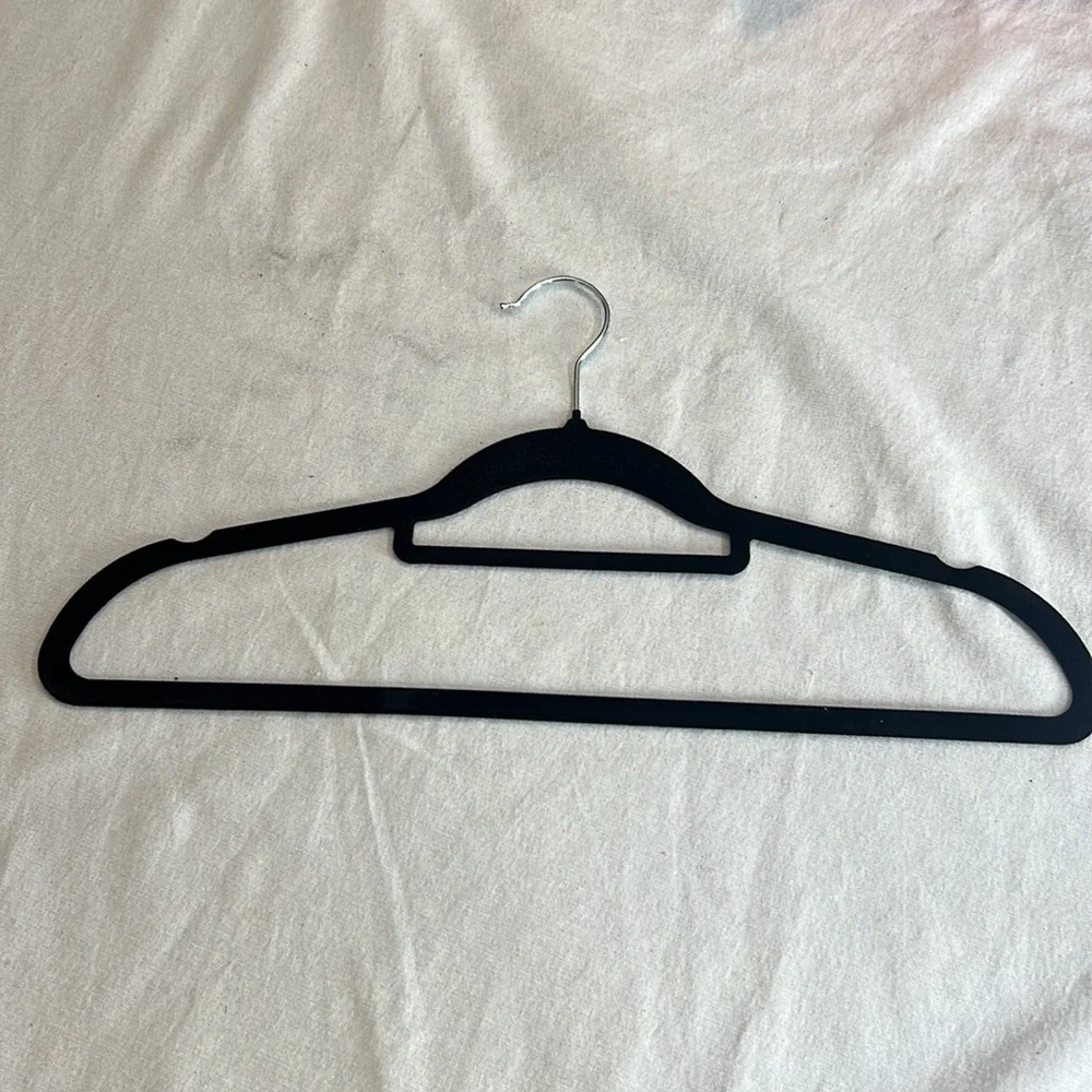 ⭐️ or 🌞 25 Premium slim nonslip space savet black velvet hangers swivel hook